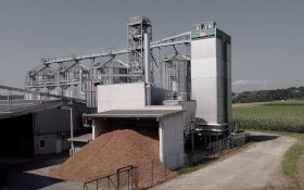 Alvan Blanch - Výroba horkého vzduchu pro sušení kukuřice a vojtěšky, Slovinsko
